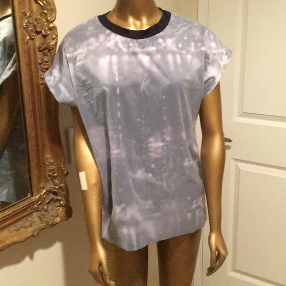 Two layer fabric top